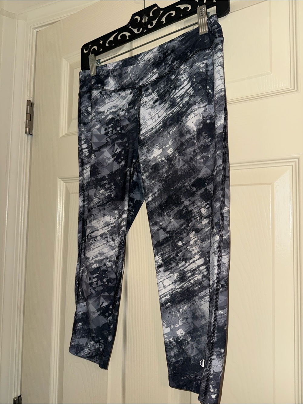 Champion Black & Gray Abstract Print Kids Leggings